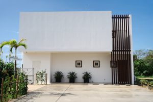 ギフト棟正面