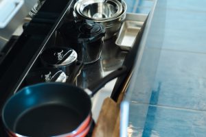 キッチン付きリビングの調理器具